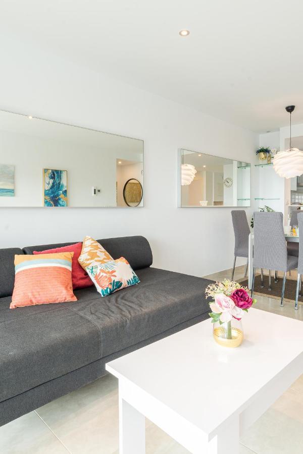 Myflats Luxury Ocean Side Apartment Arenales del Sol Exterior photo