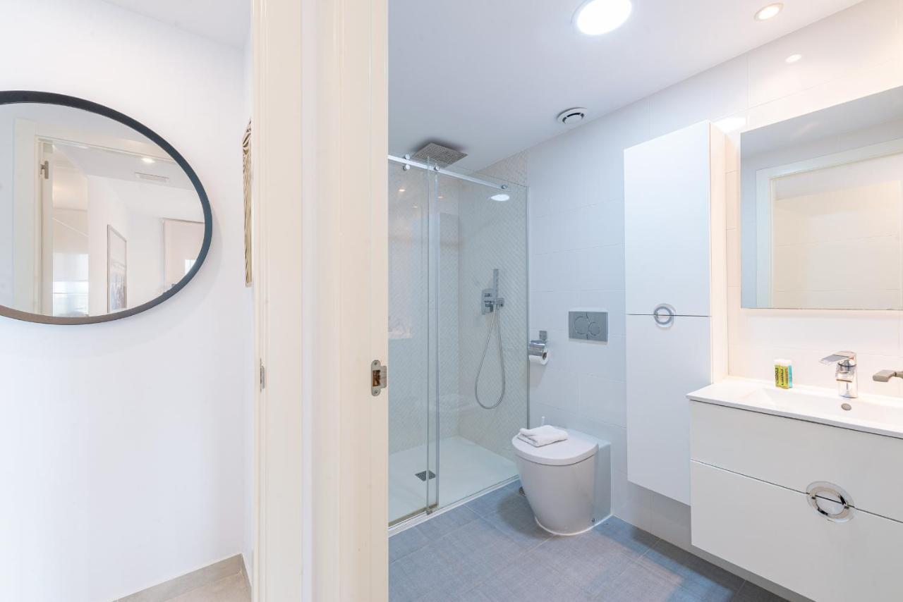 Myflats Luxury Ocean Side Apartment Arenales del Sol Exterior photo